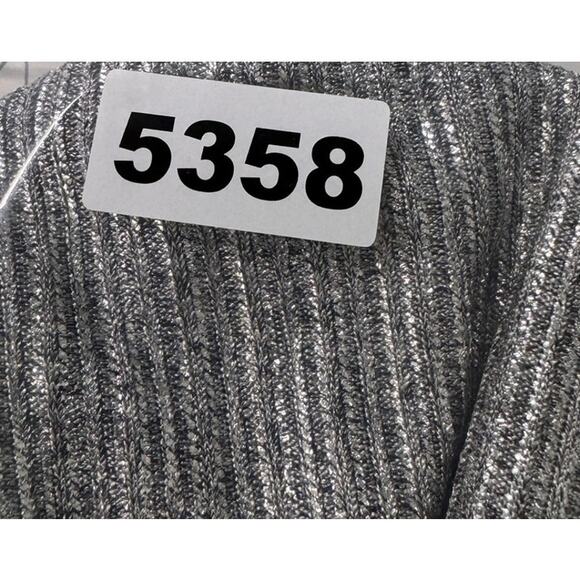 WHBM White House Black Market Silver V Neck XS Cap Sleeve Top - Picture 9 of 9